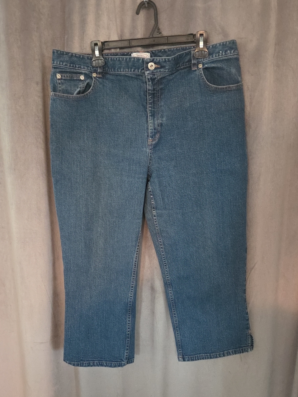 Northern Reflections Size 18 Medium Blue Cropped Straight-Leg Jeans